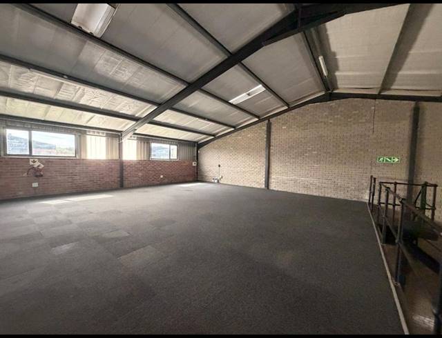 BUSINESS PROPERTY TO RENT IN FAIRVIEW
